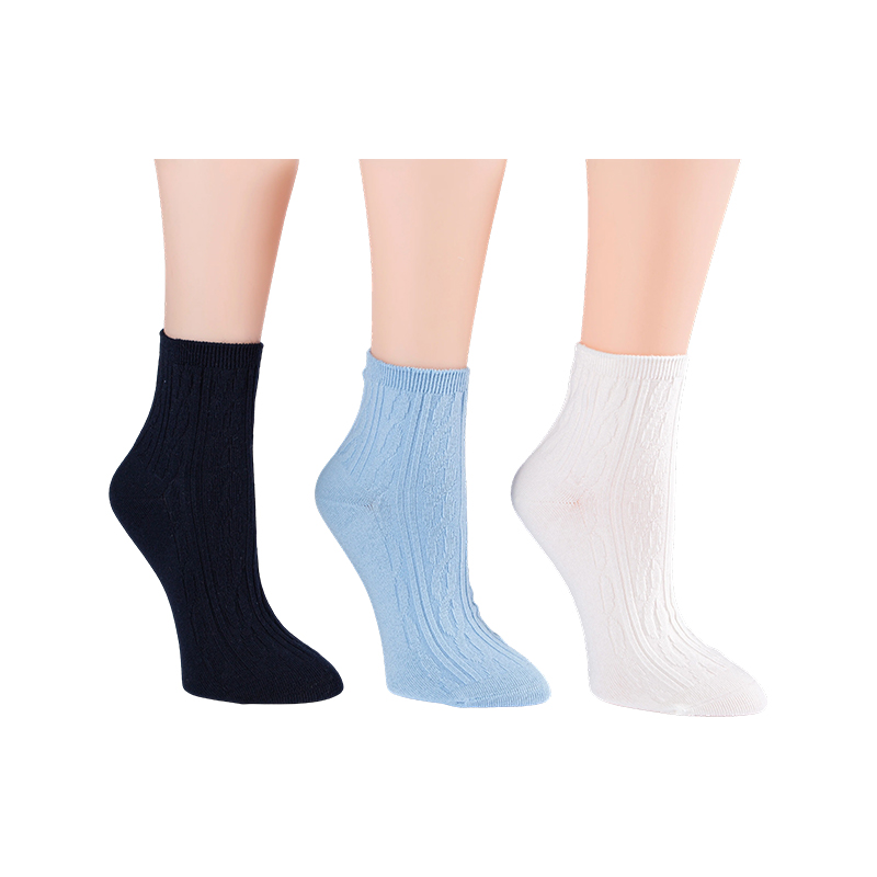 Women's  Cable Knit Ankle Socks