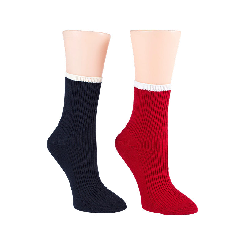 Women's Ribbed Socks